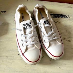 Converse white size 8